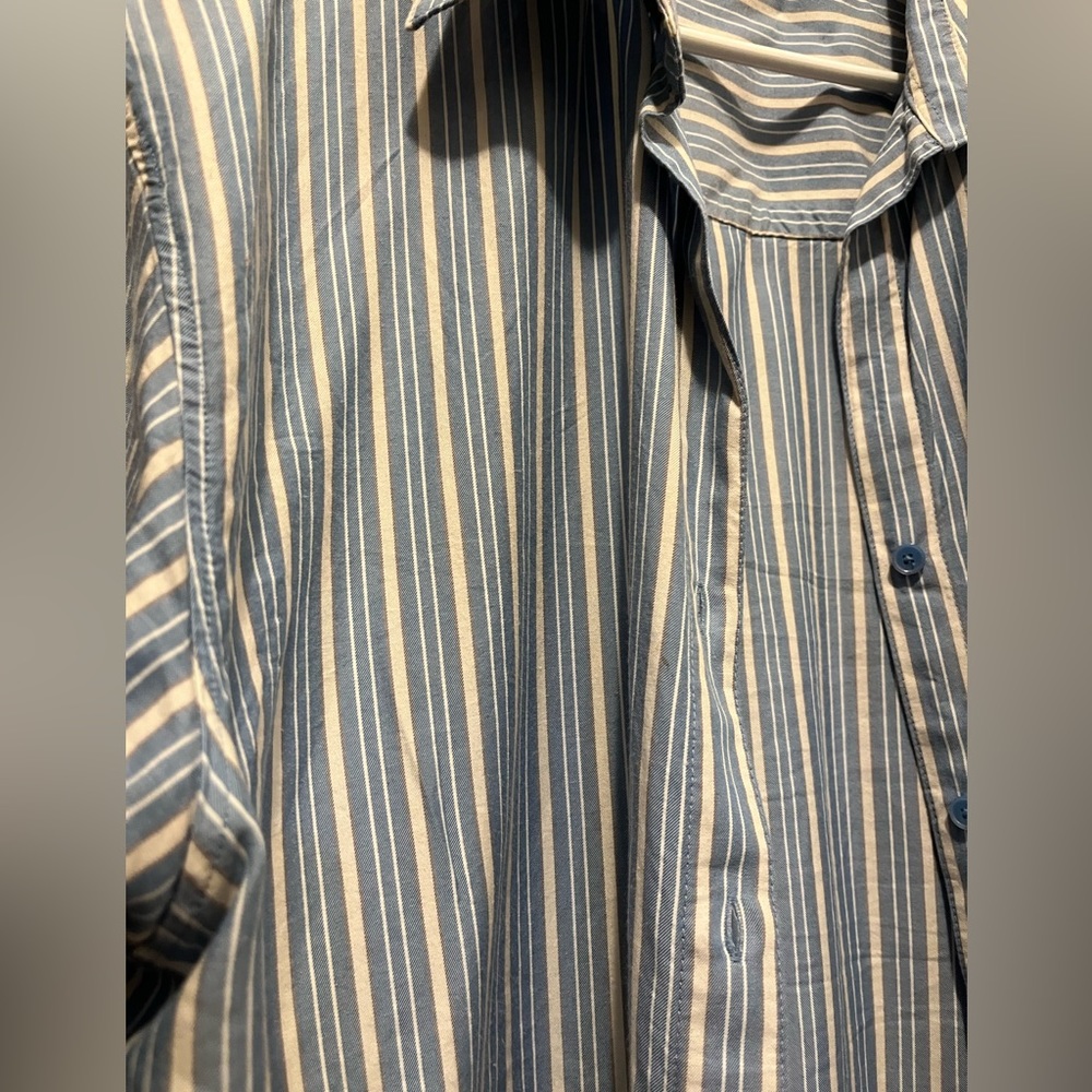 Babaton oversized button up - Picture 5 of 5